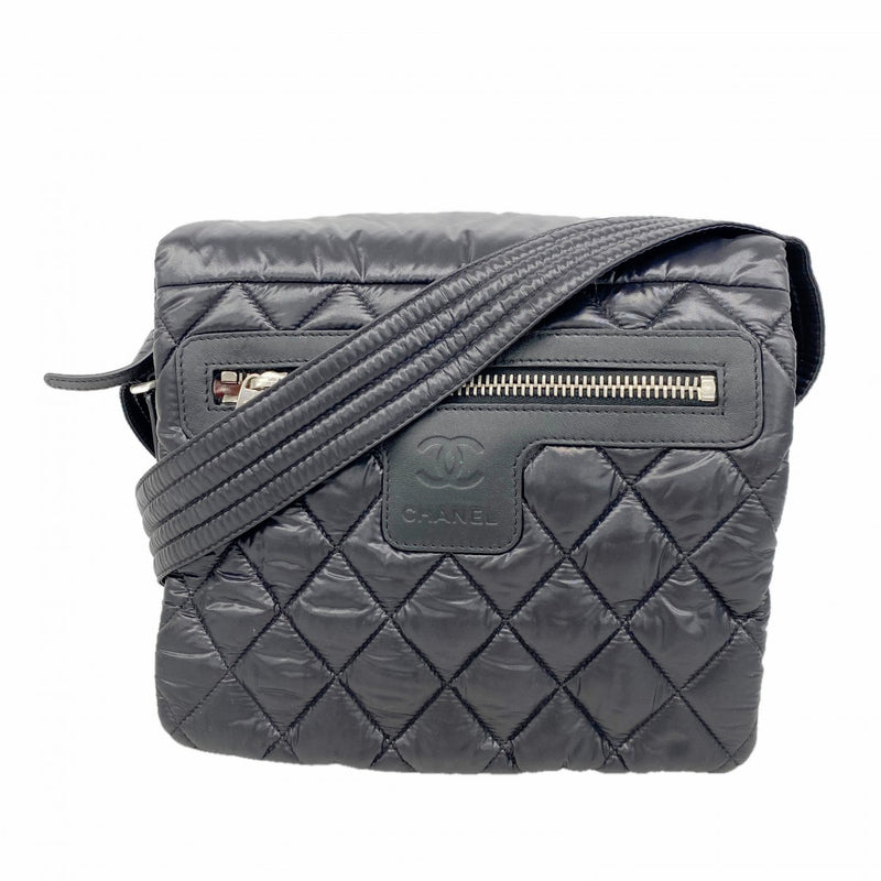 【6gd4368-k】シャネル ショルダーバッグ コココクーン ナイロン ブラック シルバー金具【中古】レディース