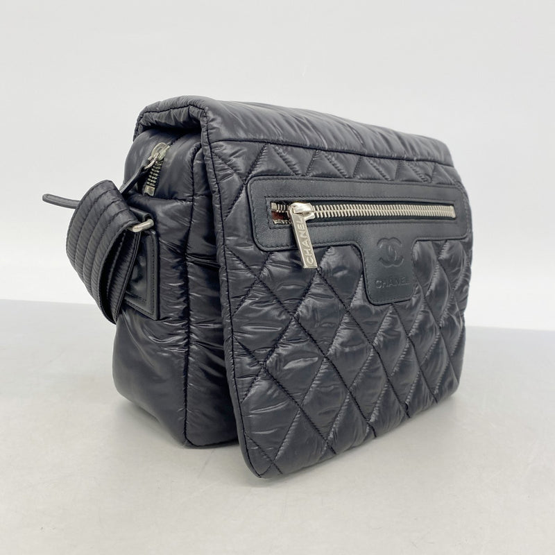 【6gd4368-k】シャネル ショルダーバッグ コココクーン ナイロン ブラック シルバー金具【中古】レディース