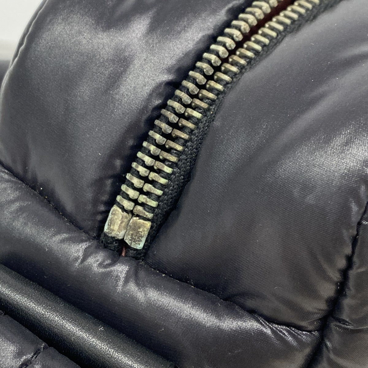 【6gd4368-k】シャネル ショルダーバッグ コココクーン ナイロン ブラック シルバー金具【中古】レディース