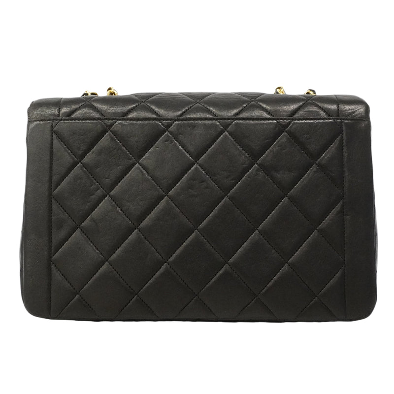 【6gd4379】シャネル ショルダーバッグ ダイアナ Wチェーン ラムスキン ブラック ゴールド金具【中古】レディース