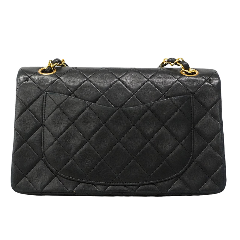 【6gd4380】シャネル ショルダーバッグ マトラッセ Wフラップ Wチェーン ラムスキン ブラック ゴールド金具【中古】レディース