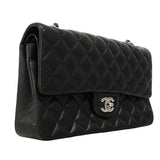 【6gd4381】シャネル ショルダーバッグ マトラッセ Wフラップ Wチェーン ラムスキン ブラック シルバー金具【中古】レディース