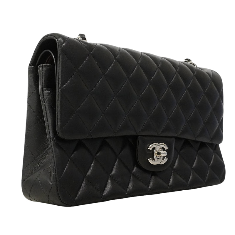 【6gd4381】シャネル ショルダーバッグ マトラッセ Wフラップ Wチェーン ラムスキン ブラック シルバー金具【中古】レディース
