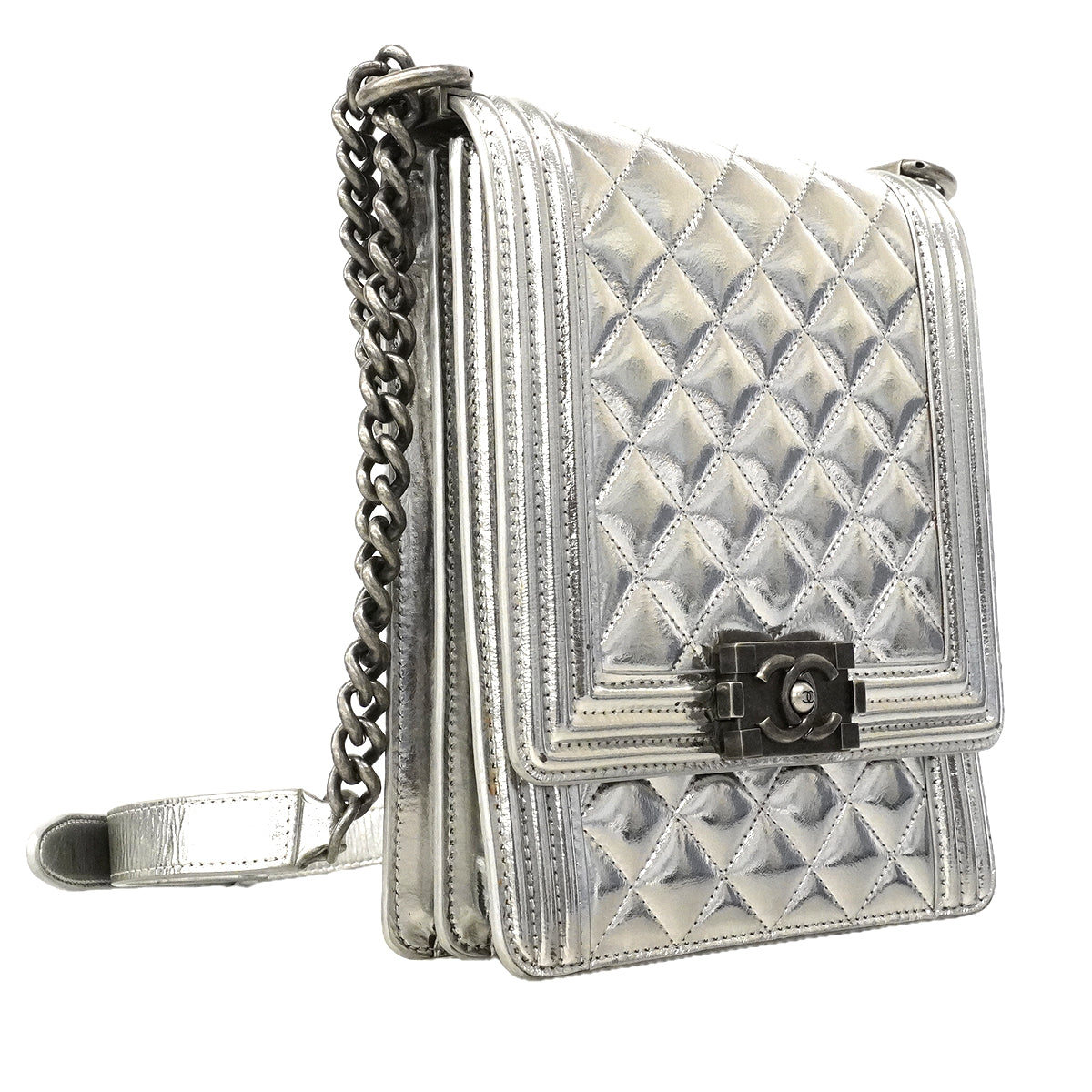 【6gd4382】シャネル ショルダーバッグ ボーイシャネル チェーンショルダー ゴート シルバー シルバー金具【中古】レディース