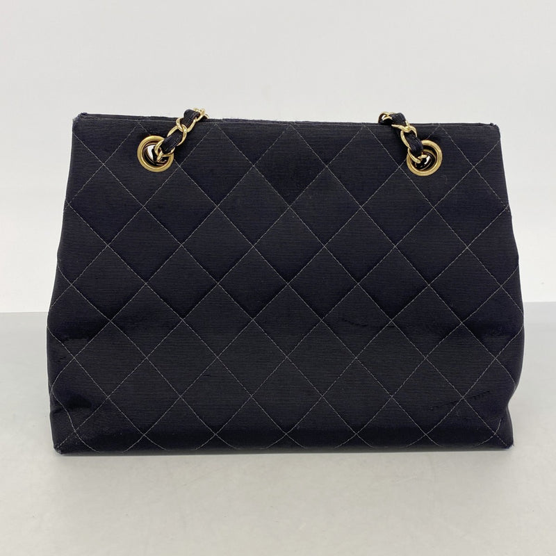【6gd4384-k】シャネル ショルダーバッグ マトラッセ チェーンショルダー コットン ブラック ゴールド金具【中古】レディース
