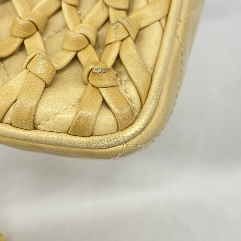 【6gd4385-k】シャネル ショルダーバッグ マトラッセ チェーンショルダー ラムスキン ベージュ ゴールド金具【中古】レディース