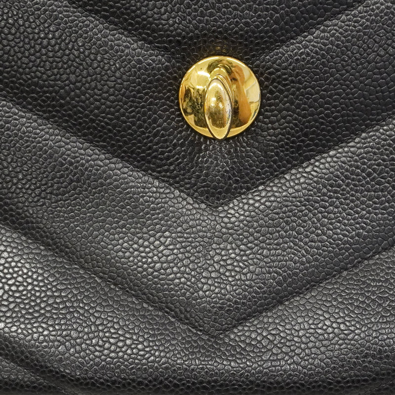 【6gd4419-e】シャネル ショルダーバッグ Vステッチ チェーンショルダー キャビアスキン ブラック ゴールド金具【中古】レディース