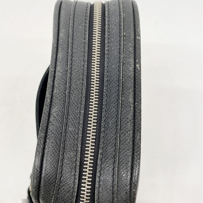 【6gd4426-k】ルイヴィトン ショルダーバッグ タイガ ディミトリ M32462 アルドワーズ【中古】メンズ