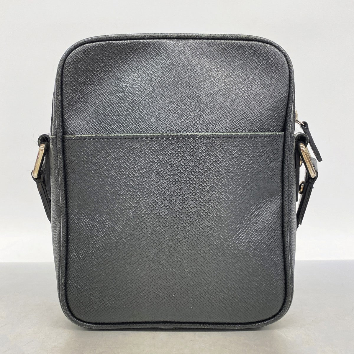 【6gd4426-k】ルイヴィトン ショルダーバッグ タイガ ディミトリ M32462 アルドワーズ【中古】メンズ
