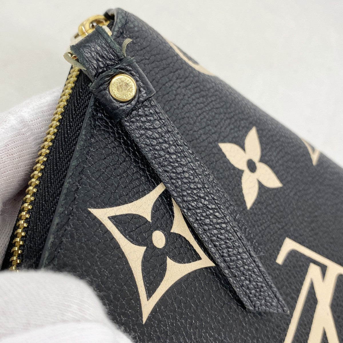 【6gd4429-k】ルイヴィトン 長財布 モノグラム・アンプラント バイカラー ジッピーウォレット M80481 ブラック ベージュ【中古】レディース