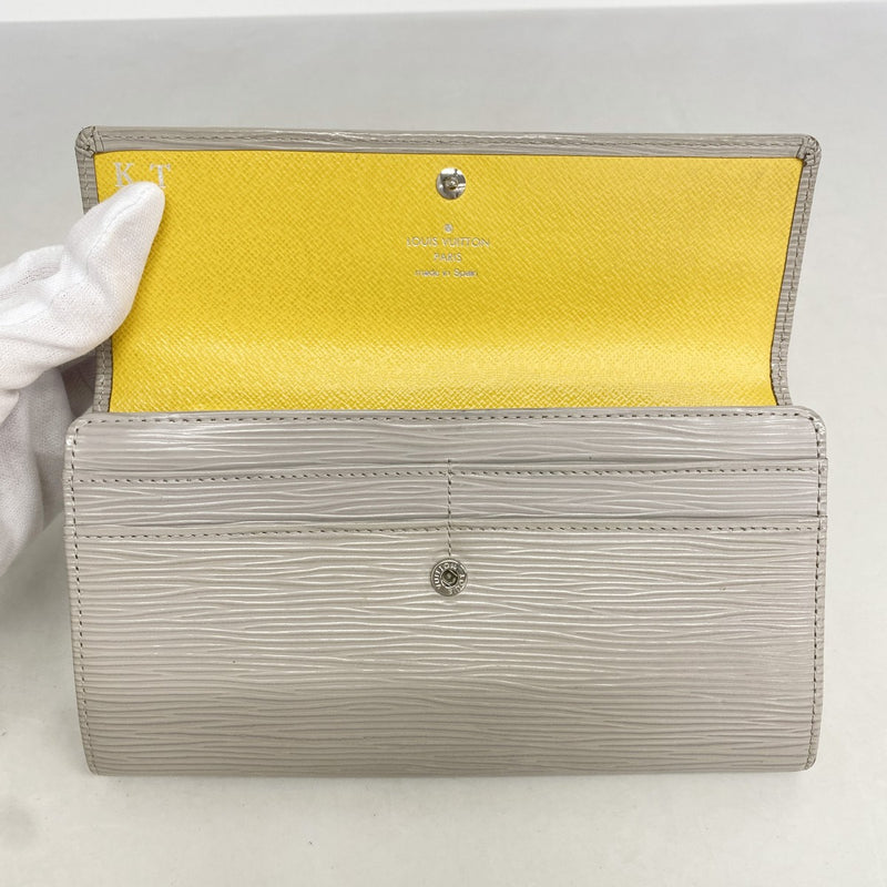 【6gd4444】ルイヴィトン 長財布 エピ ポルトフォイユサラ M60318 グレ【中古】レディース