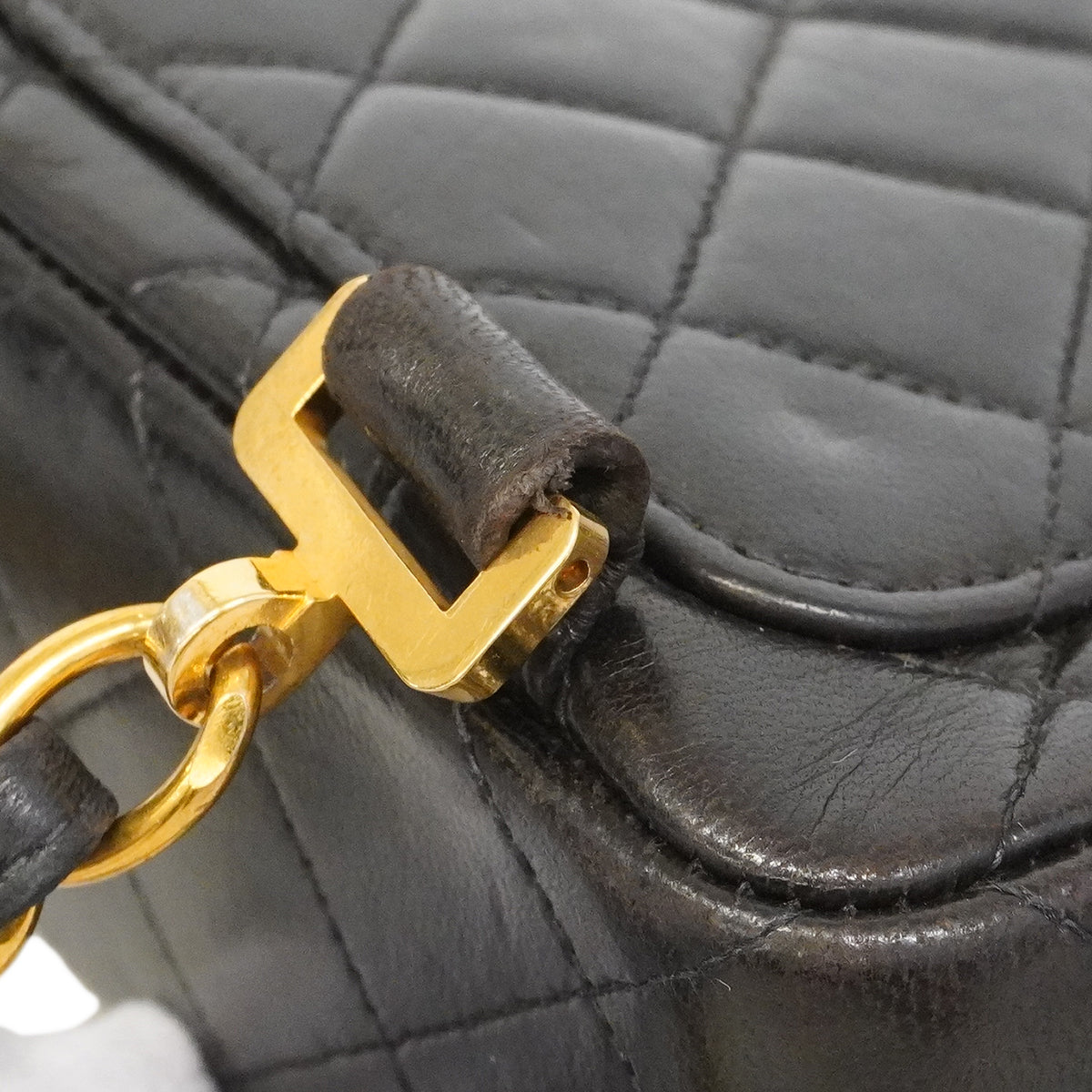【6gd4446】シャネル リュック・デイパック マトラッセ ラムスキン ブラック ゴールド金具【中古】レディース