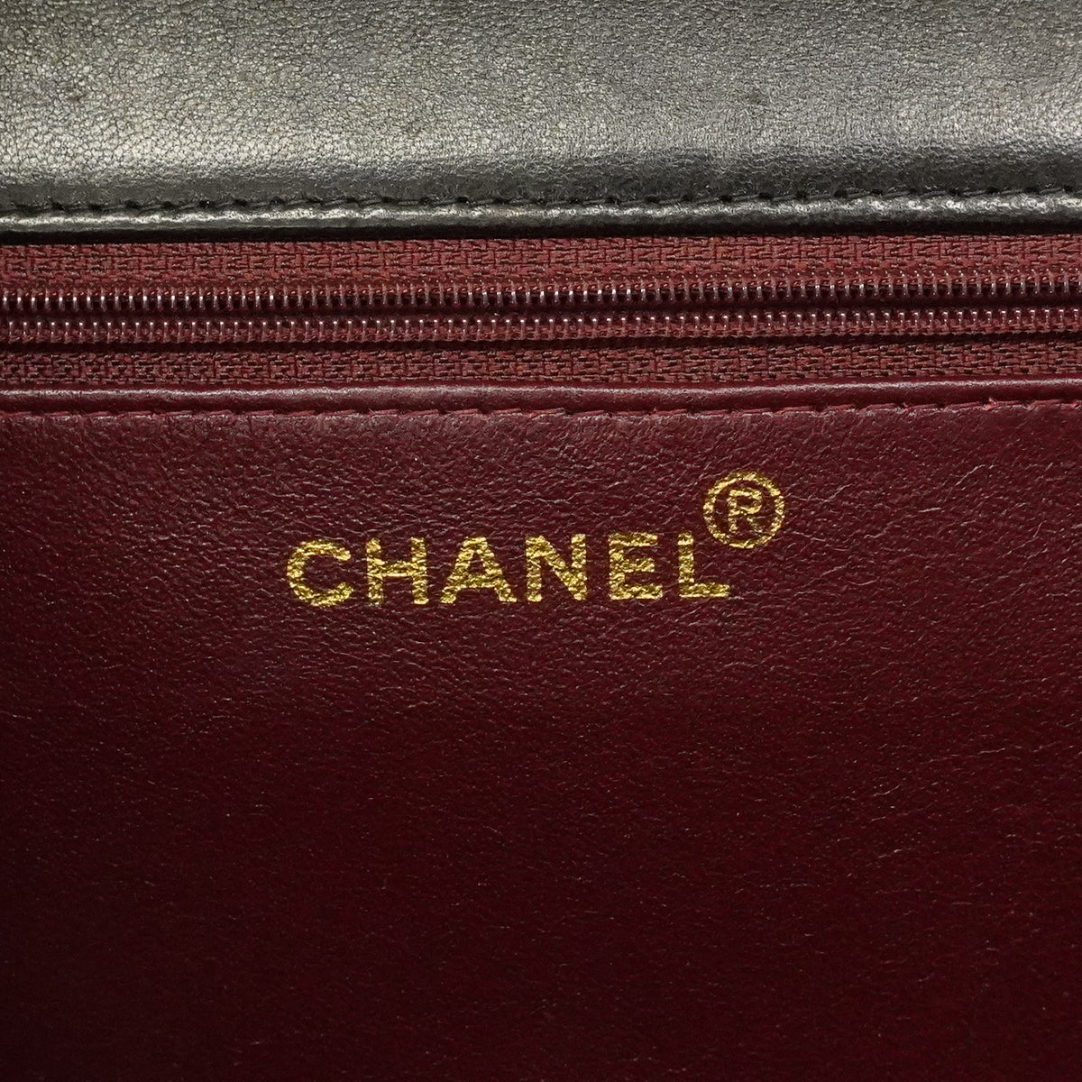 【6gd4458-k】シャネル ショルダーバッグ マトラッセ チェーンショルダー ラムスキン ブラック ゴールド金具【中古】レディース