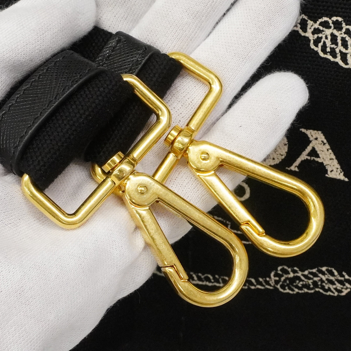 【6gd4459-k】プラダ トートバッグ カパナ キャンバス ブラック ゴールド金具 2wayバッグ【中古】レディース