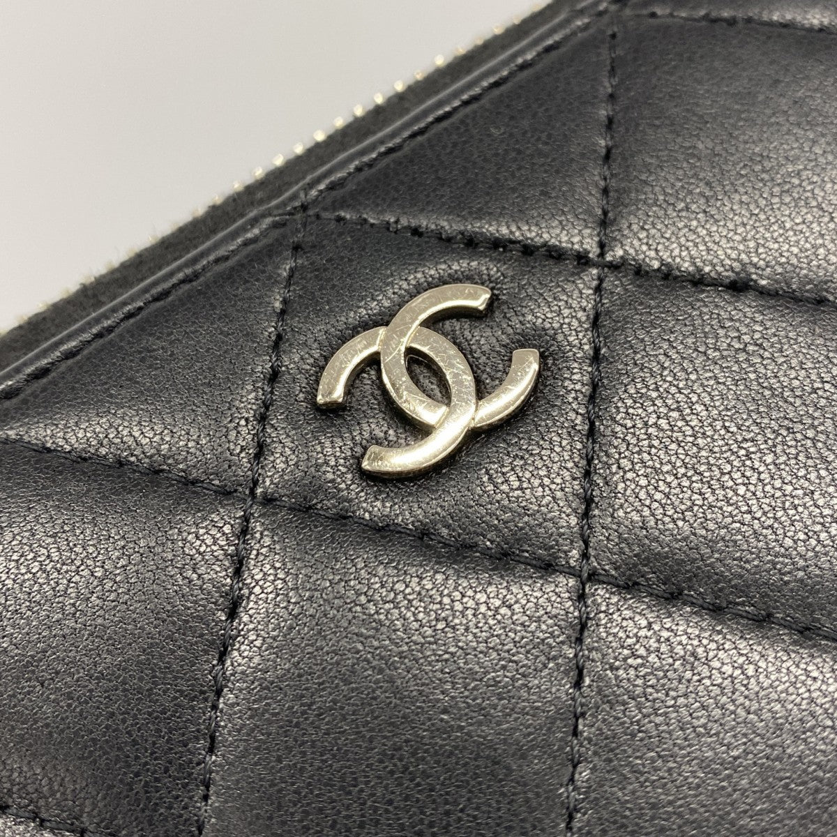 【6gd4467-k】シャネル 長財布 マトラッセ ラムスキン ブラック シルバー金具【中古】レディース