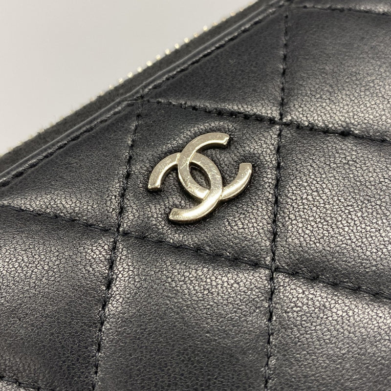 【6gd4467-k】シャネル 長財布 マトラッセ ラムスキン ブラック シルバー金具【中古】レディース