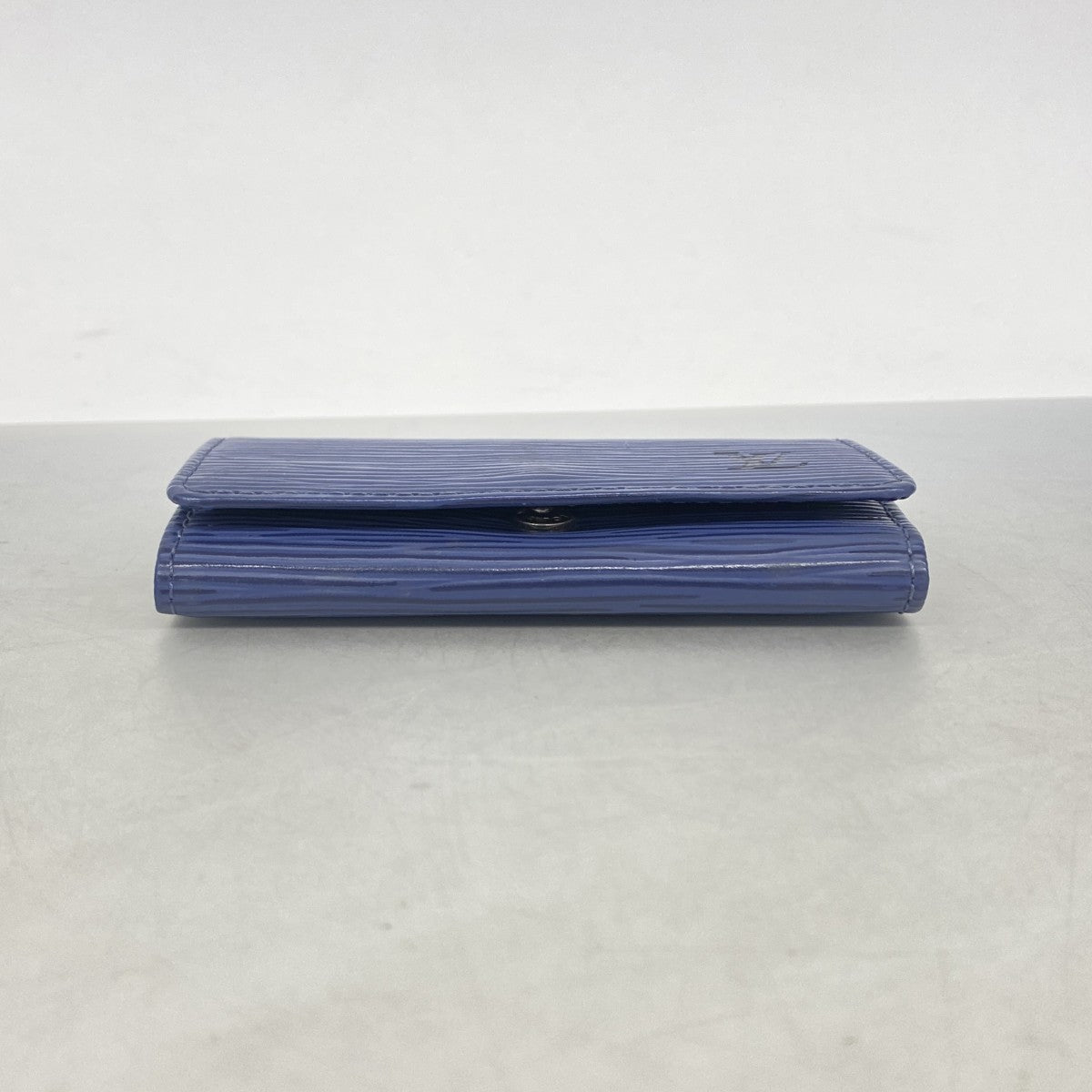 【6gd4472-k】ルイヴィトン キーケース エピ ミュルティクレ4 M6382G ミルティーユ【中古】メンズ レディース ユニセックス
