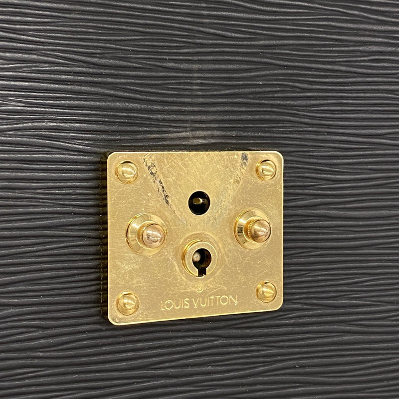 【6gd4483】ルイヴィトン ブリーフケース エピ セルヴィエットコンセイエ M54422 ノワール【中古】メンズ