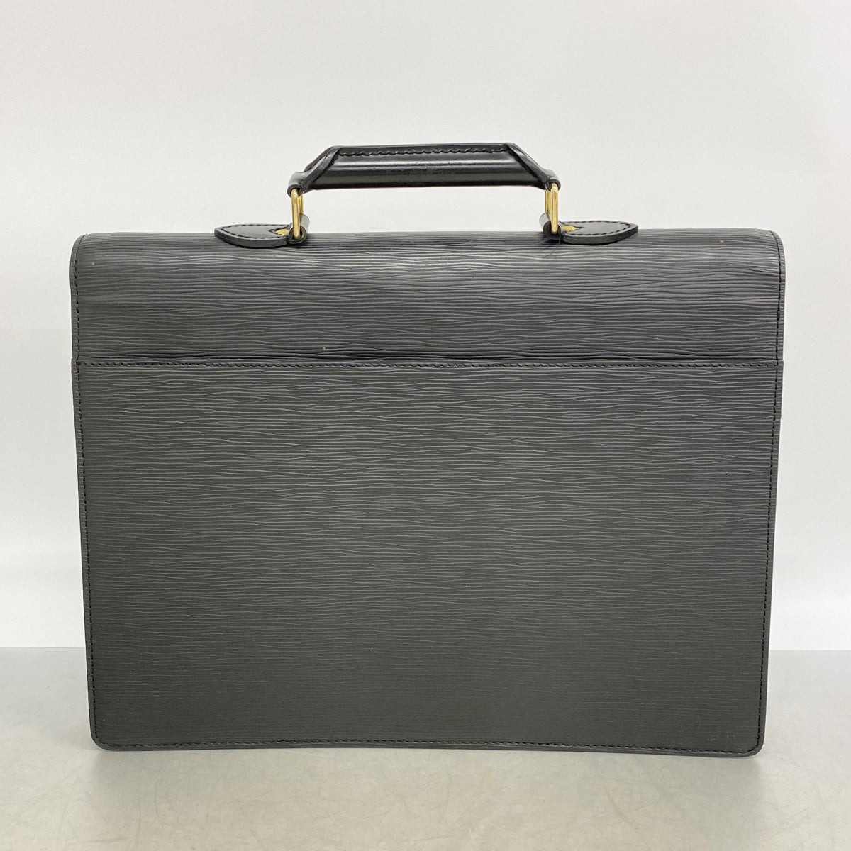 【6gd4483】ルイヴィトン ブリーフケース エピ セルヴィエットコンセイエ M54422 ノワール【中古】メンズ