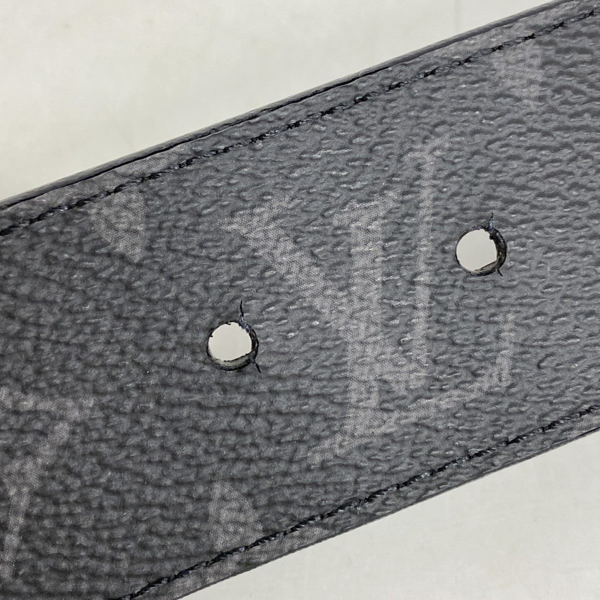 【6gd4495-k】ルイヴィトン ベルト モノグラム・エクリプス サンチュールリヴェルソ M9044 ブラック【中古】メンズ