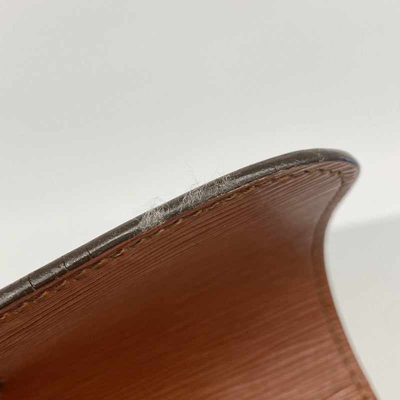 【6gd4502-k】ルイヴィトン ショルダーバッグ エピ カルトシエール M52243 ケニアブラウン【中古】レディース