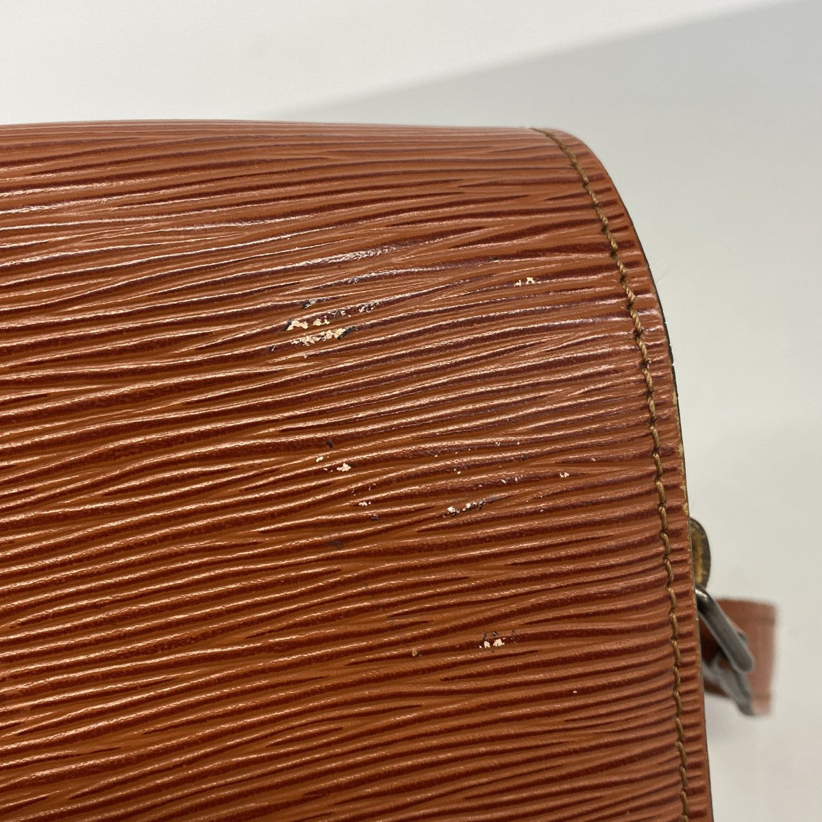 【6gd4502-k】ルイヴィトン ショルダーバッグ エピ カルトシエール M52243 ケニアブラウン【中古】レディース