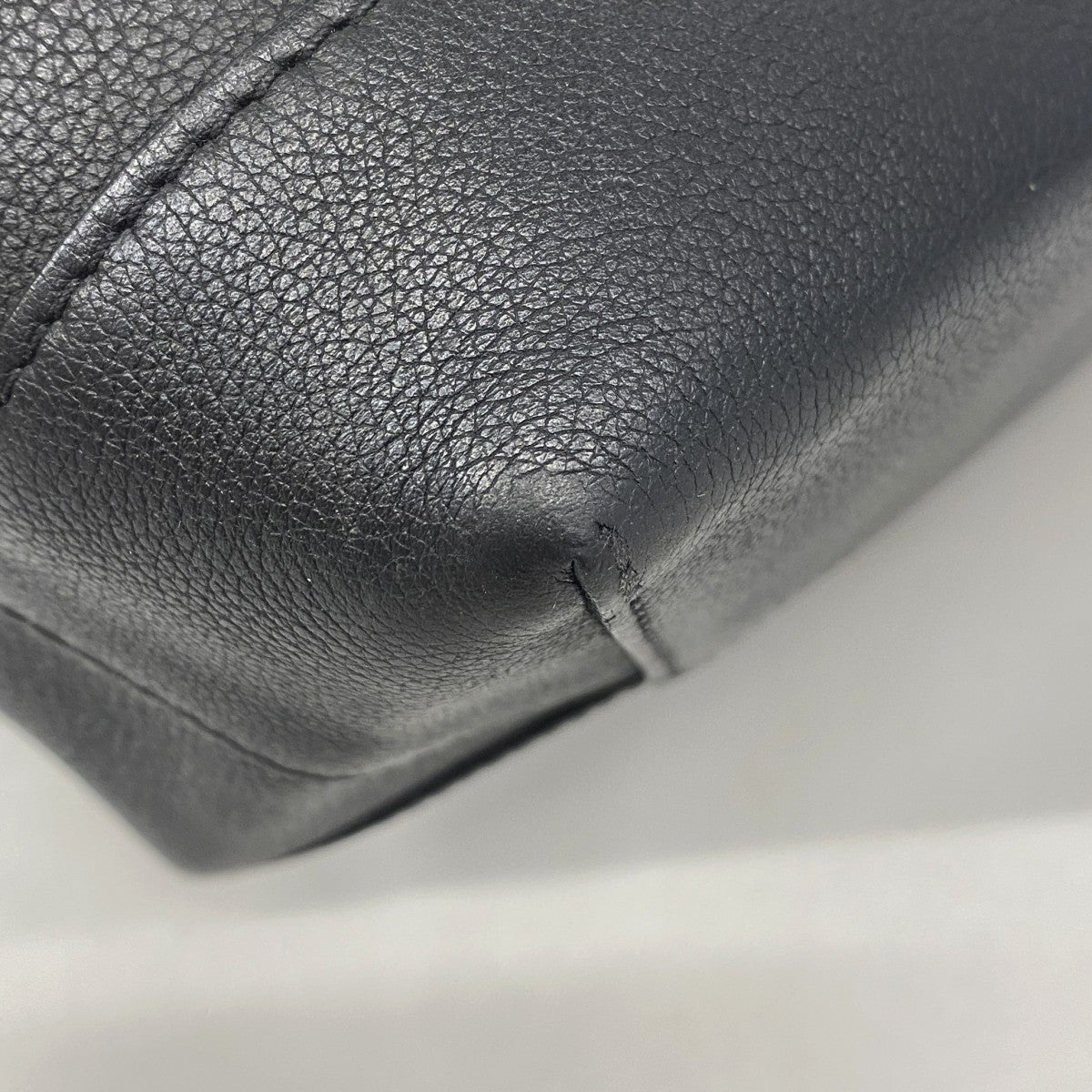 【6gd4503-k】ルイヴィトン リュック・デイパック ロックミーバックパック M41815 ノワール【中古】レディース