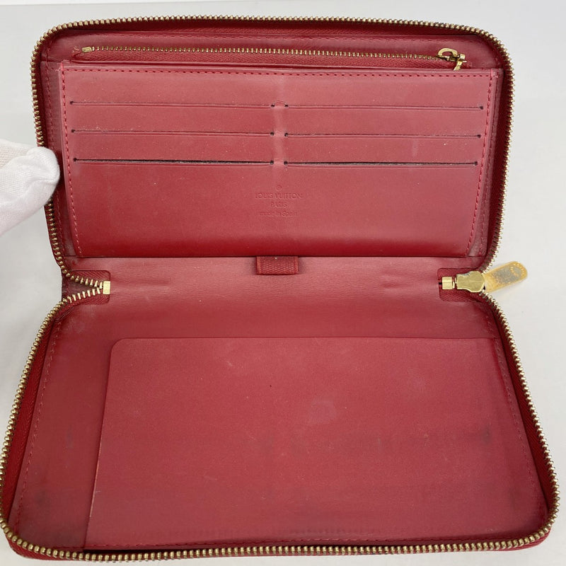 【6gd4504-k】ルイヴィトン 長財布 ヴェルニ ジッピーオーガナイザー M93611 ポムダムール【中古】レディース