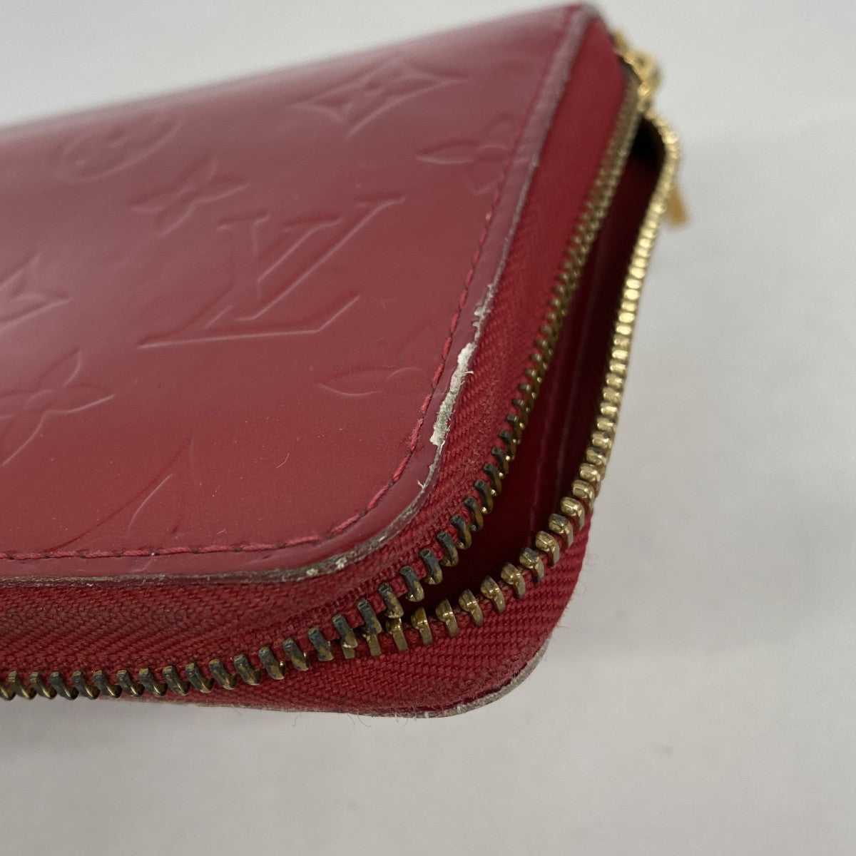 【6gd4504-k】ルイヴィトン 長財布 ヴェルニ ジッピーオーガナイザー M93611 ポムダムール【中古】レディース