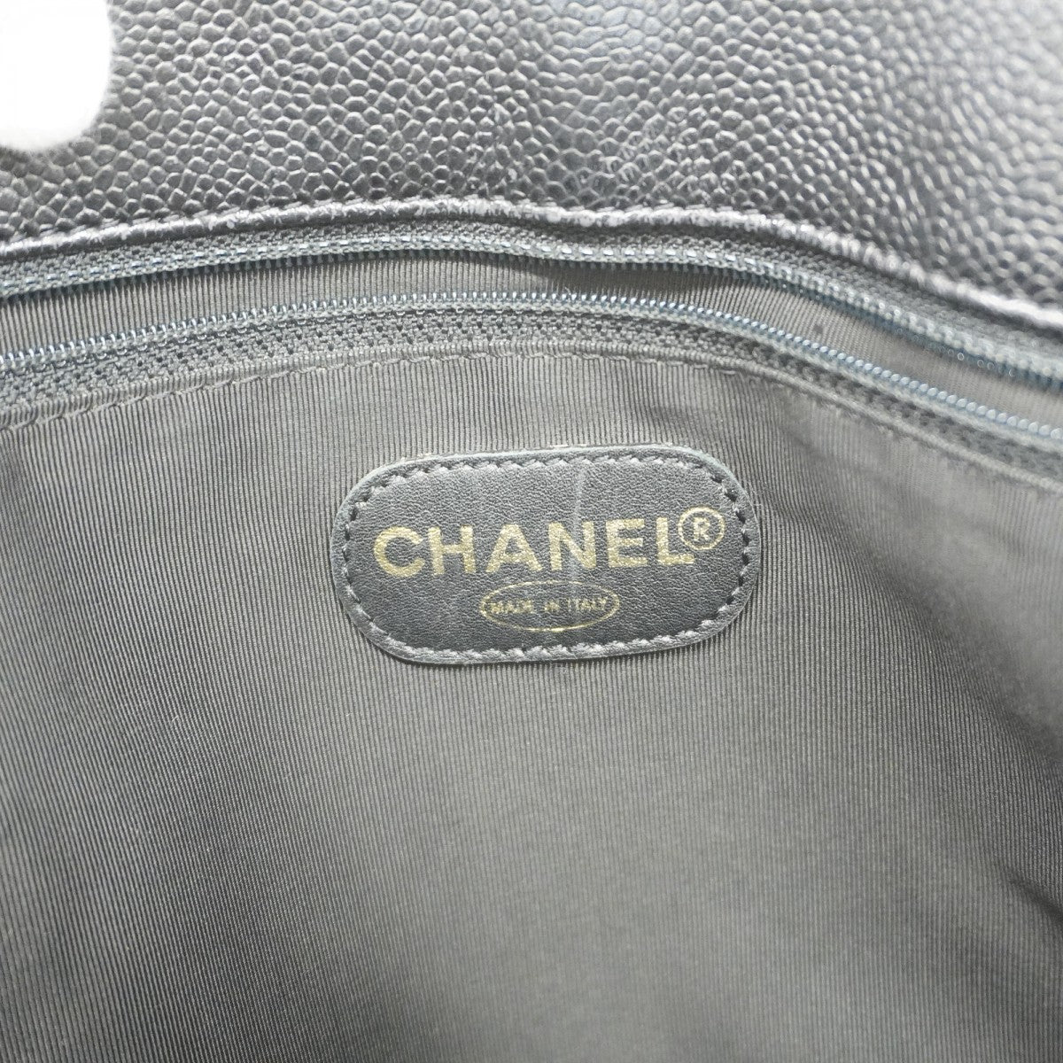【6gd4528-k】シャネル トートバッグ キャビアスキン ブラック ゴールド金具【中古】レディース