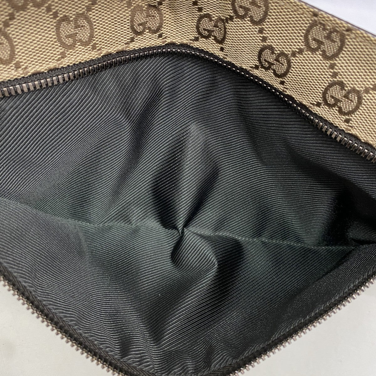 【6gd4537-k】グッチ ウエストバッグ GGキャンバス 28566 キャンバス ベージュ シルバー金具【中古】メンズ