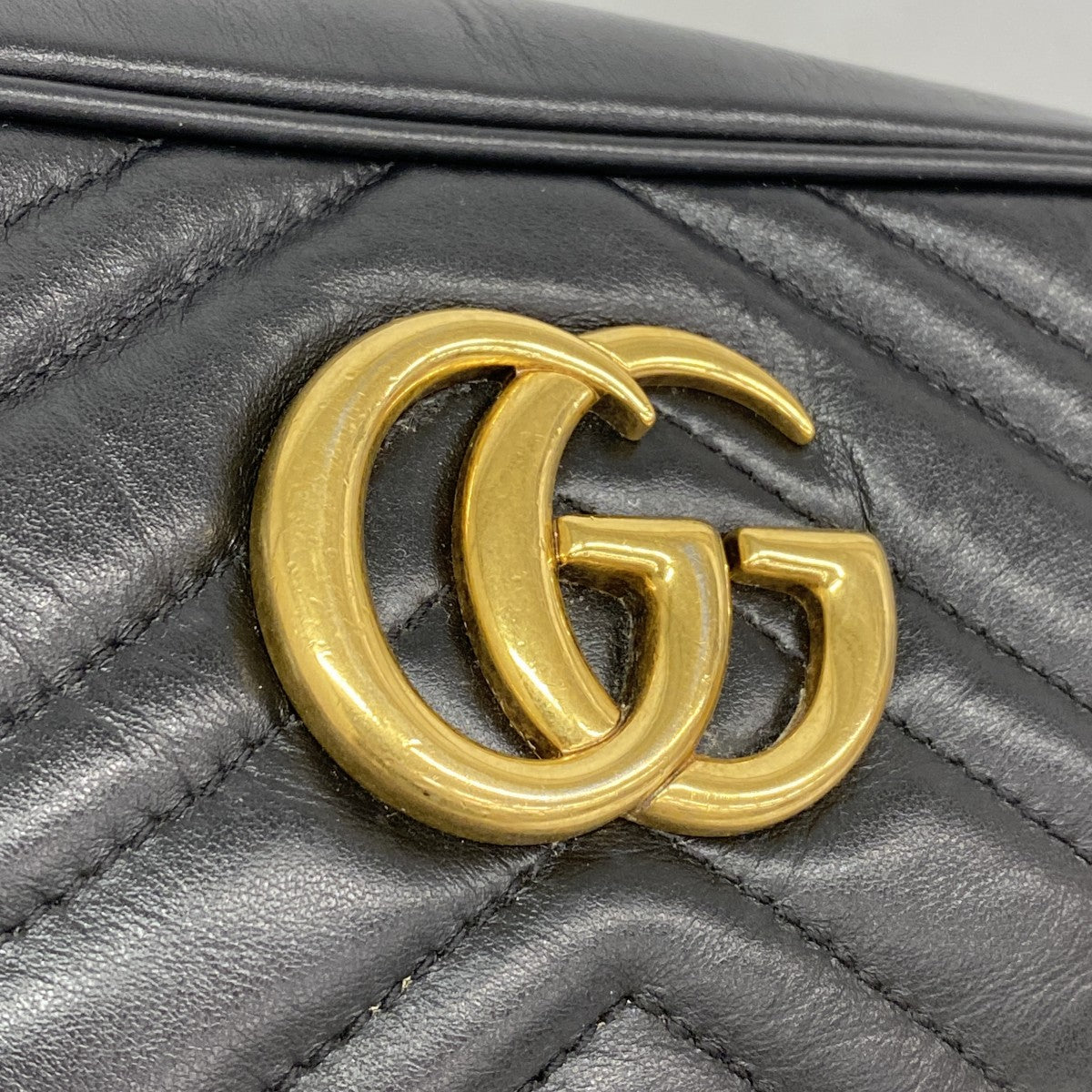 【6gd4539-k】グッチ ショルダーバッグ GGマーモント 447632 レザー ブラック ゴールド金具【中古】レディース
