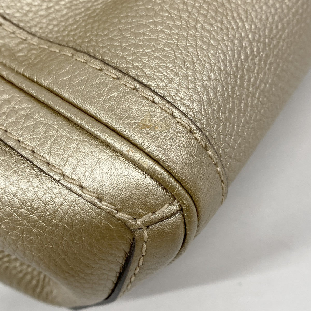 【6gd4556-k】グッチ トートバッグ バンブー 269945 レザー ゴールド シャンパンゴールド金具【中古】レディース
