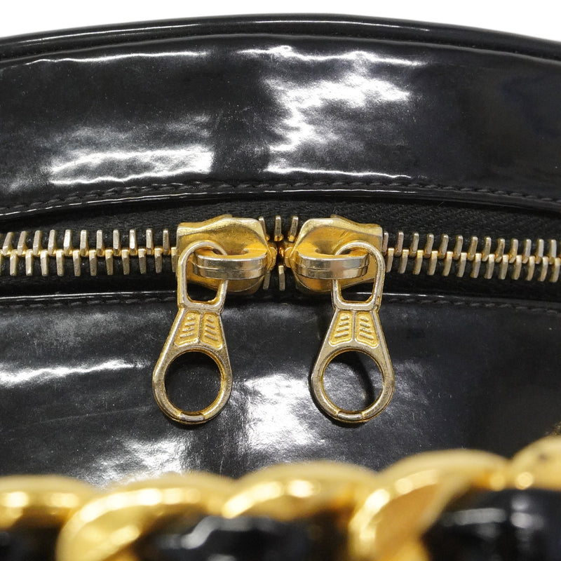 【6gd4574】シャネル ハンドバッグ パテントレザー ブラック ゴールド金具【中古】レディース