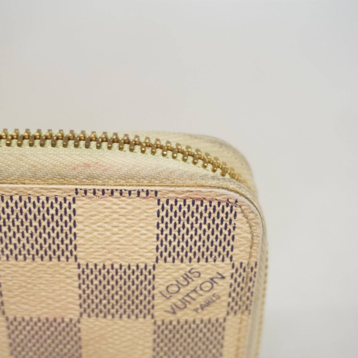 【6gd4577】ルイヴィトン 長財布 ダミエ・アズール ジッピーウォレット N60019 ホワイト【中古】レディース