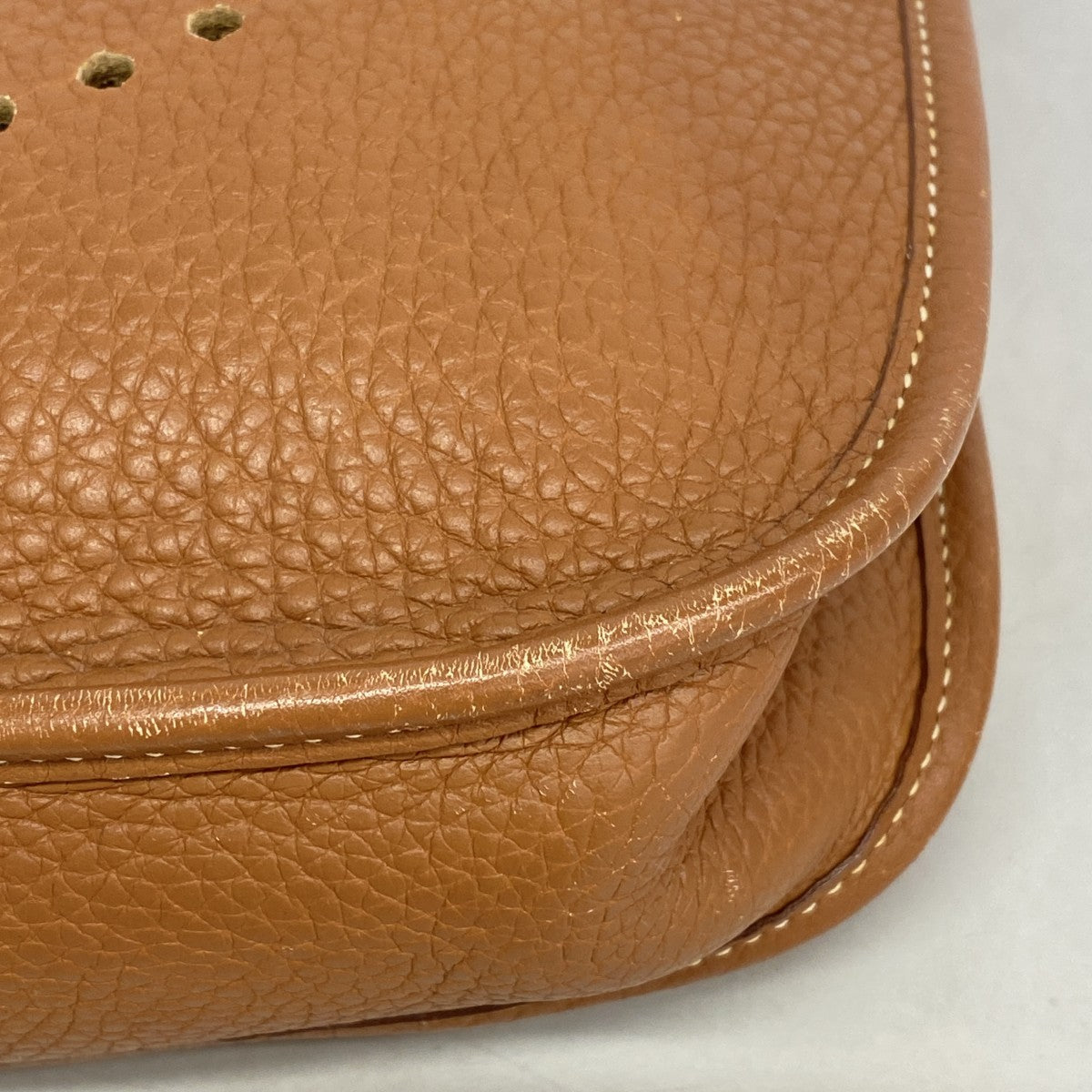 【6gd4590】エルメス ショルダーバッグ エヴリン1PM トリヨンクレマンス ゴールド シルバー金具 □I刻印【中古】レディース
