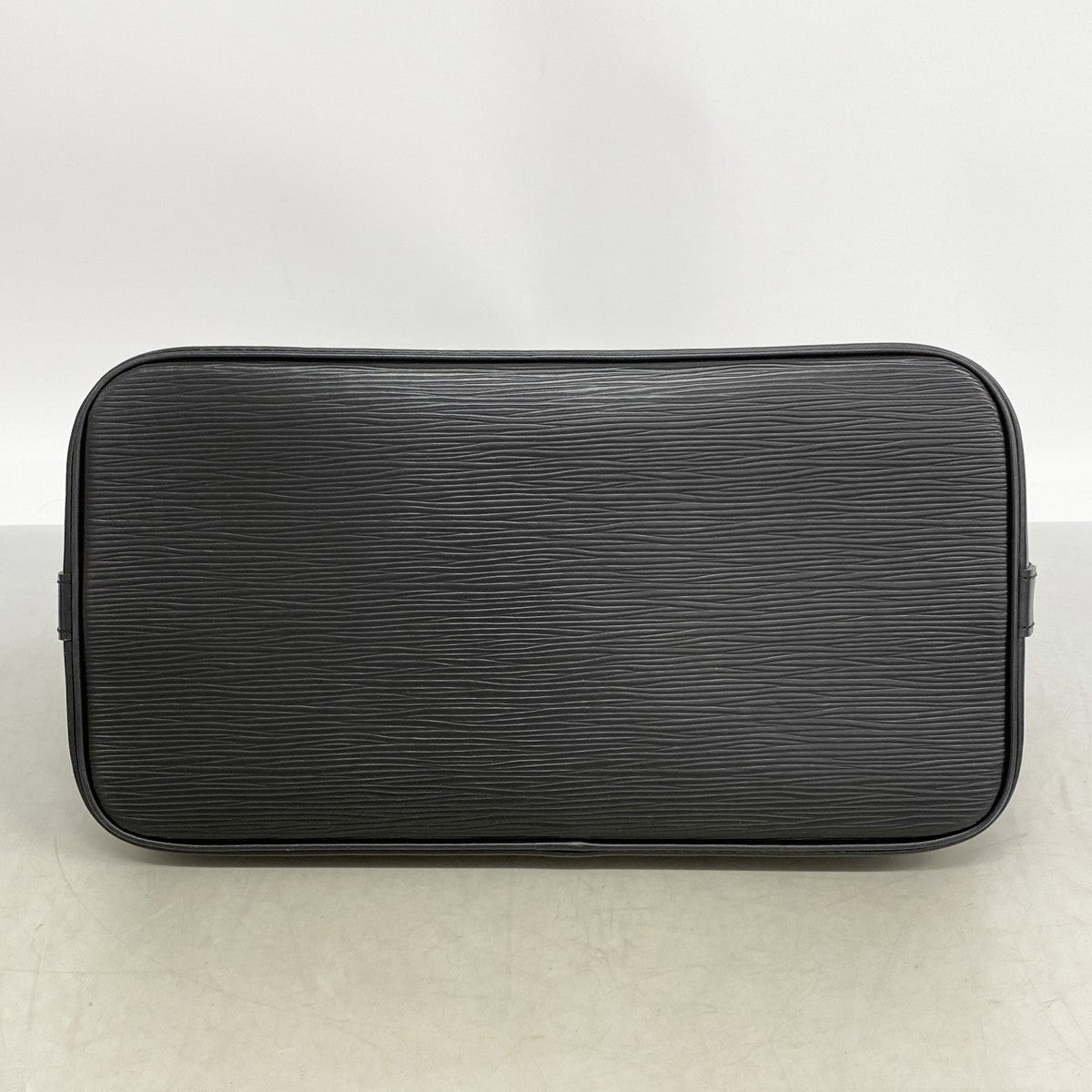 【6gd4592】ルイヴィトン ハンドバッグ エピ アルマ M52142 ノワール【中古】レディース
