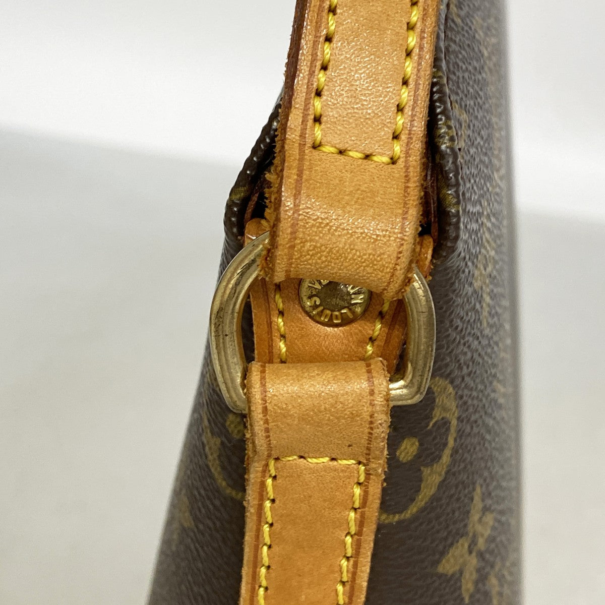 【6gd4618】ルイヴィトン ショルダーバッグ モノグラム ドルーオ M51290 ブラウン【中古】レディース