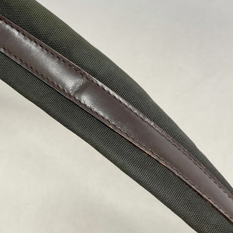 【6gd4645-k】グッチ ショルダーバッグ 001 1206 スウェード ブラウン シルバー金具【中古】レディース