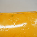 【6gd4656-k】ルイヴィトン 財布 ヴェルニ ブルーム M91015 ベージュ【中古】レディース