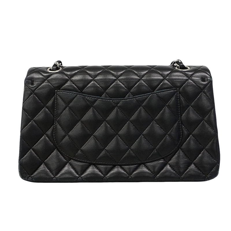【6gd4693-h】シャネル ショルダーバッグ マトラッセ Wフラップ Wチェーン ラムスキン ブラック シルバー金具【中古】レディース