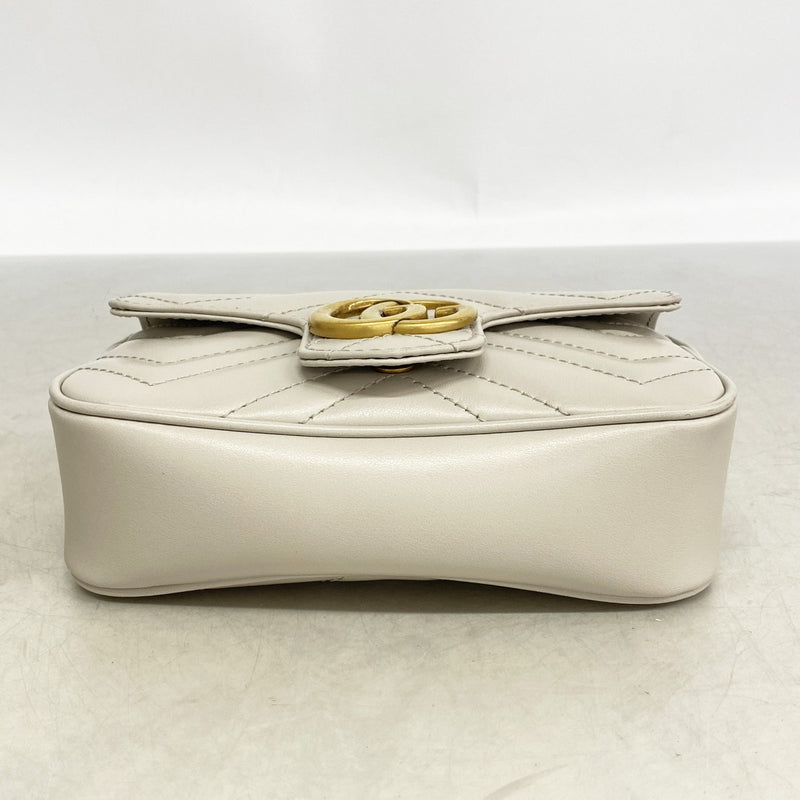 【6gd4713-k】グッチ ショルダーバッグ GGマーモント 476433 レザー グレー ゴールド金具【中古】レディース