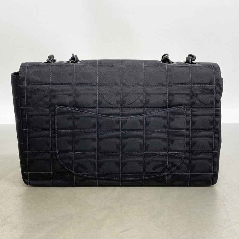 【6gd4715-k】シャネル ショルダーバッグ ニュートラベル ナイロン ブラック シルバー金具【中古】レディース
