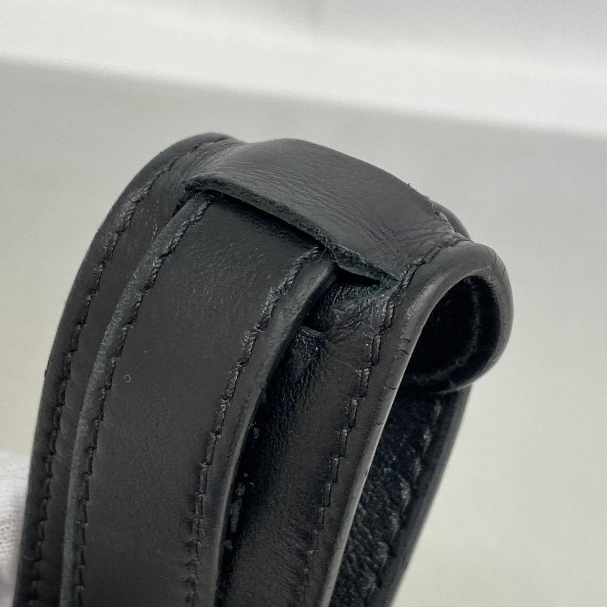 【6gd4721-k】ルイヴィトン ショルダーバッグ モノグラムシャドウ ダヌーブPM M43681 ブラック【中古】メンズ