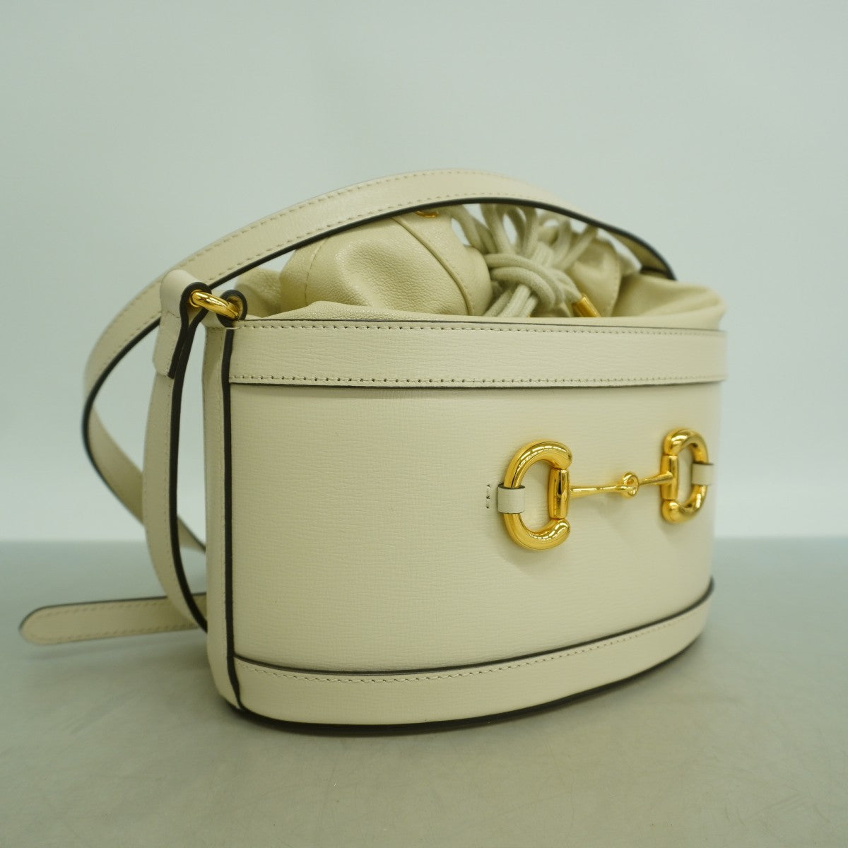 【6gd4723-k】グッチ ショルダーバッグ ホースビット 602118 レザー アイボリー ゴールド金具【中古】レディース
