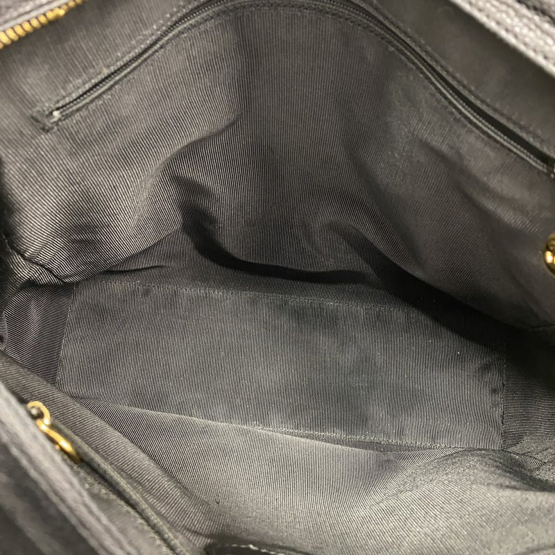 【6gd4735-k】シャネル ショルダーバッグ トリプルココ キャビアスキン ブラック ゴールド金具【中古】レディース