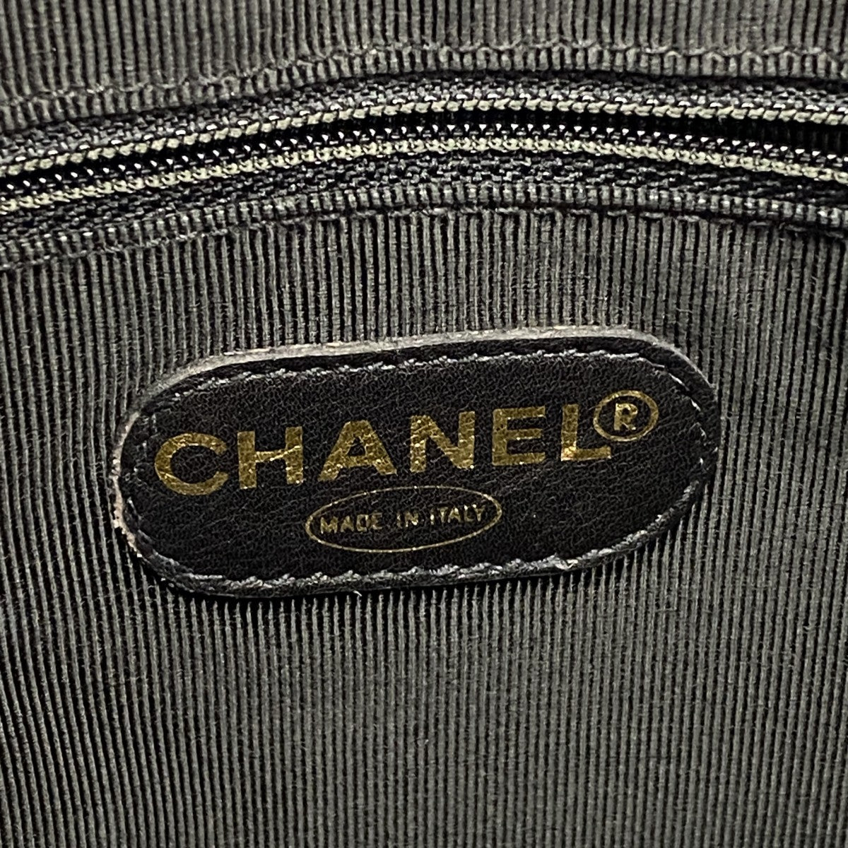 【6gd4735-k】シャネル ショルダーバッグ トリプルココ キャビアスキン ブラック ゴールド金具【中古】レディース