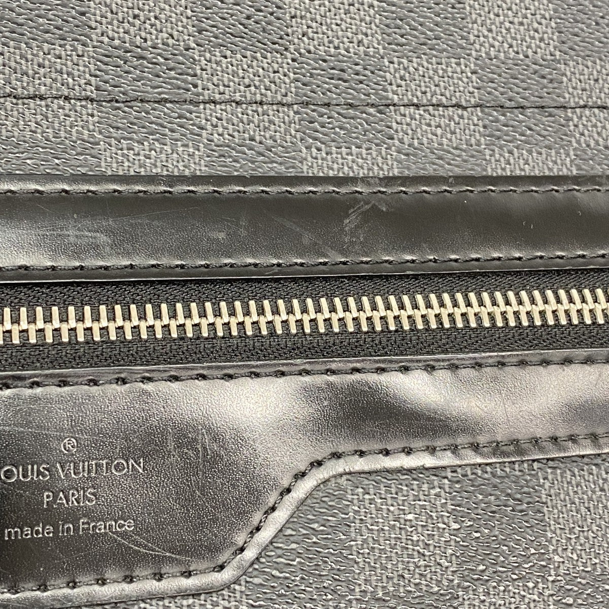 【6gd4742-k】ルイヴィトン ショルダーバッグ ダミエ・グラフィット ダニエルMM N58029 ブラック【中古】メンズ