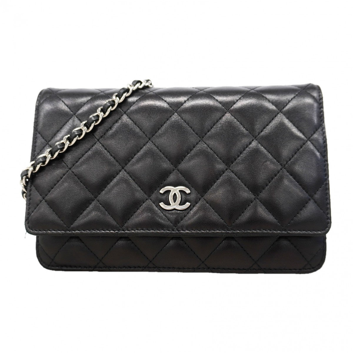 【6gd4747-k】シャネル ショルダーウォレット マトラッセ チェーンショルダー ラムスキン ブラック シルバー金具【中古】レディース