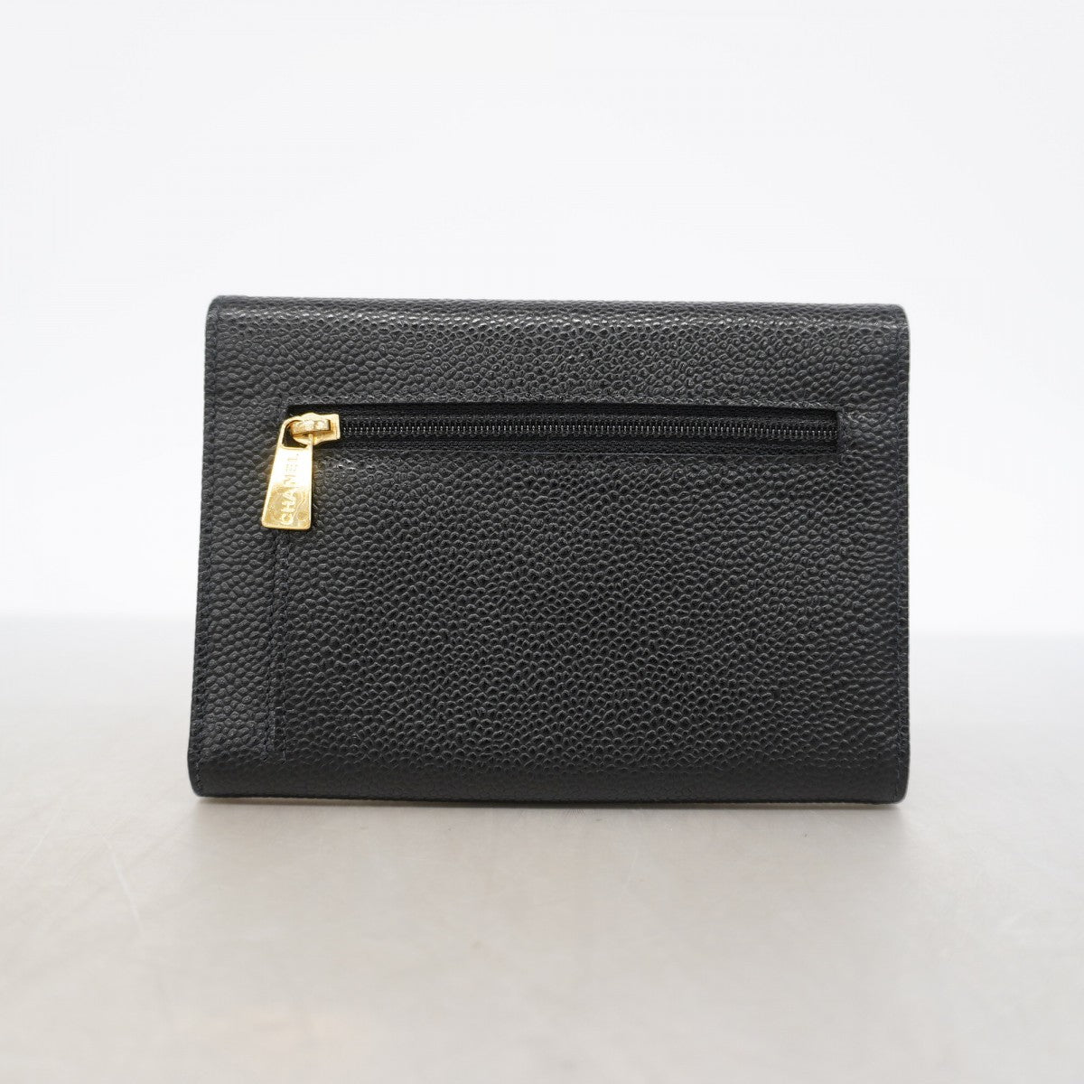 【6gd4748-k】シャネル 三つ折り財布 キャビアスキン ブラック ゴールド金具【中古】レディース